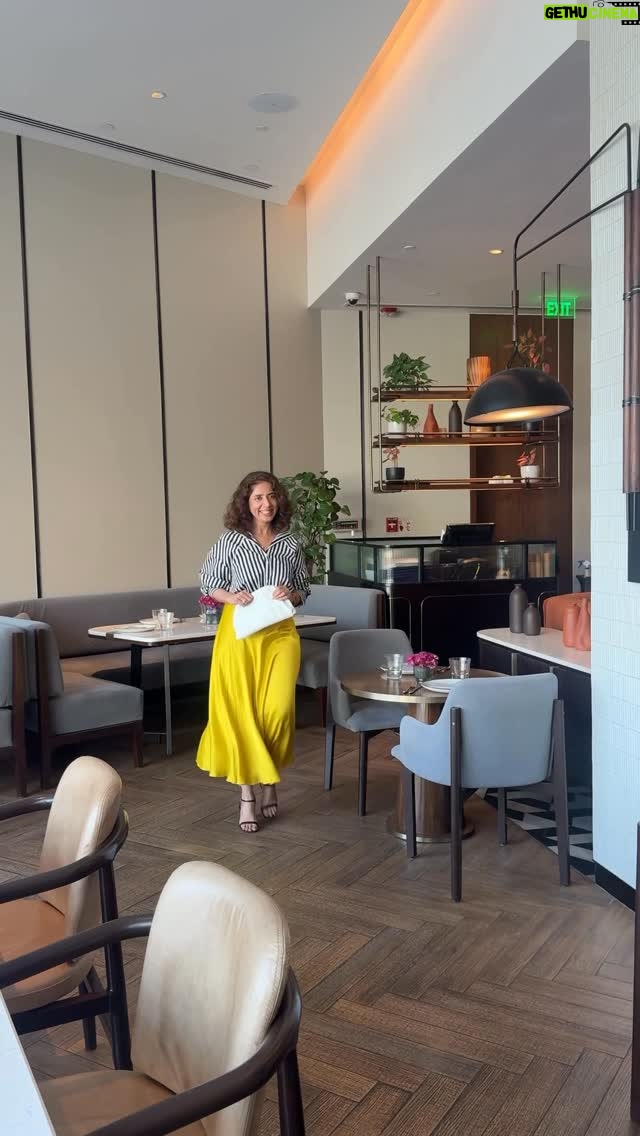 aiana jain - 2.7K Likes - Food so good that I am a food blogger now !!
@amadeobyoberoi is always a good idea , always beautiful & scrumptious food with warmest serving staff !!! Back soonest !!!

 #AmadeoByOberoi #TheAmadeoExperience #Hosted #aianajsays #aianajloves