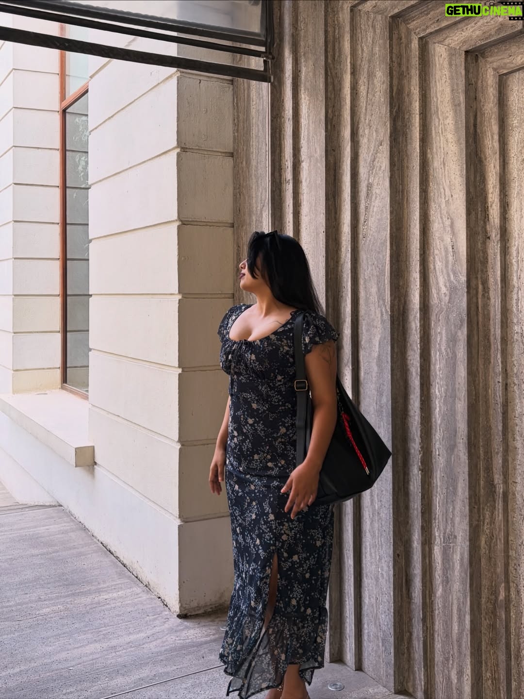 ayshayrav - 1.5K Likes - Dress from @myzudio 🗿