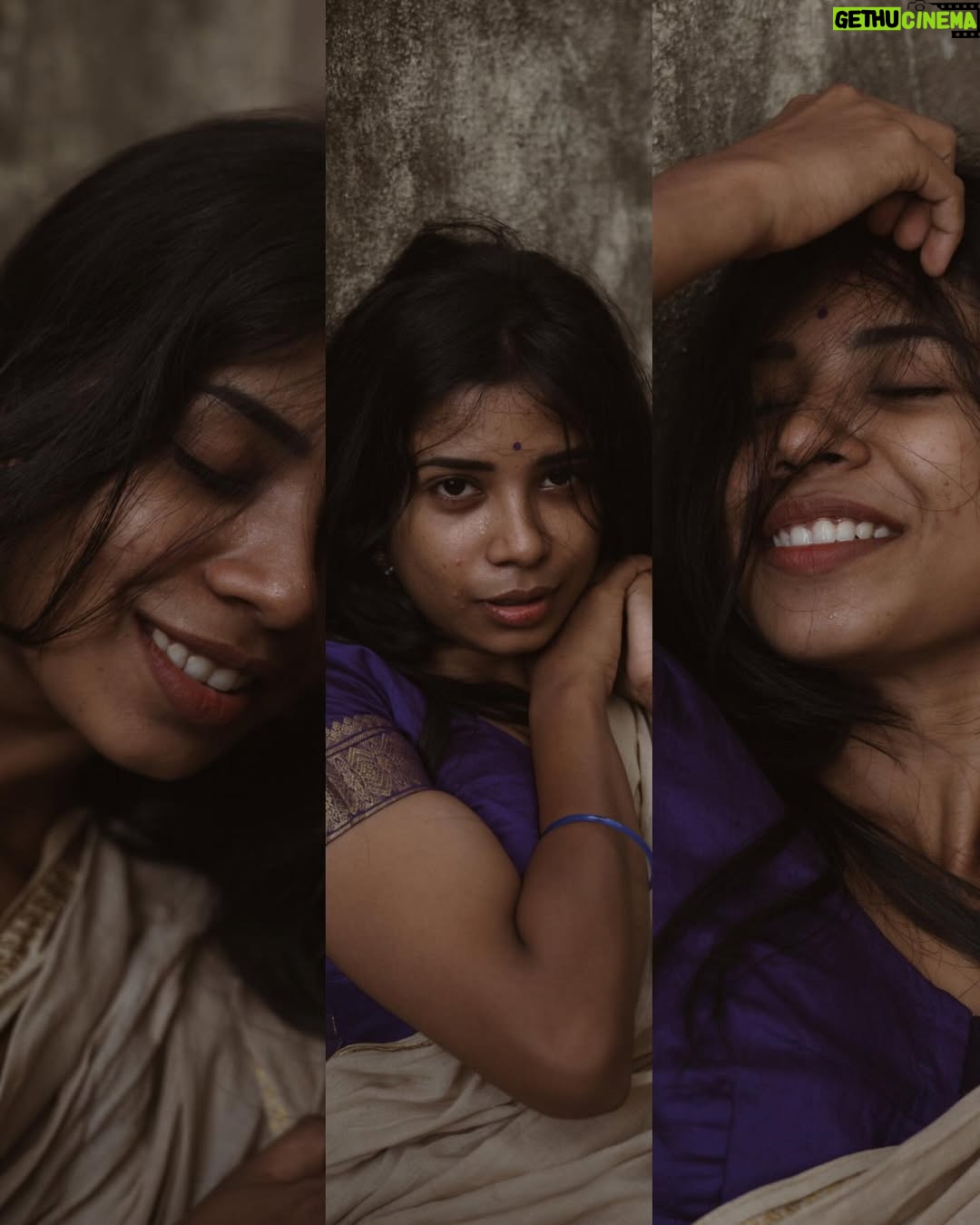 deedoll - 9.4K Likes - This is how I show up in HIS Dreams!🍂

Frames by @vannanilavan_photographer ✨

#deedoll #dee #photo #saree #vannam #frames #love #art #magical