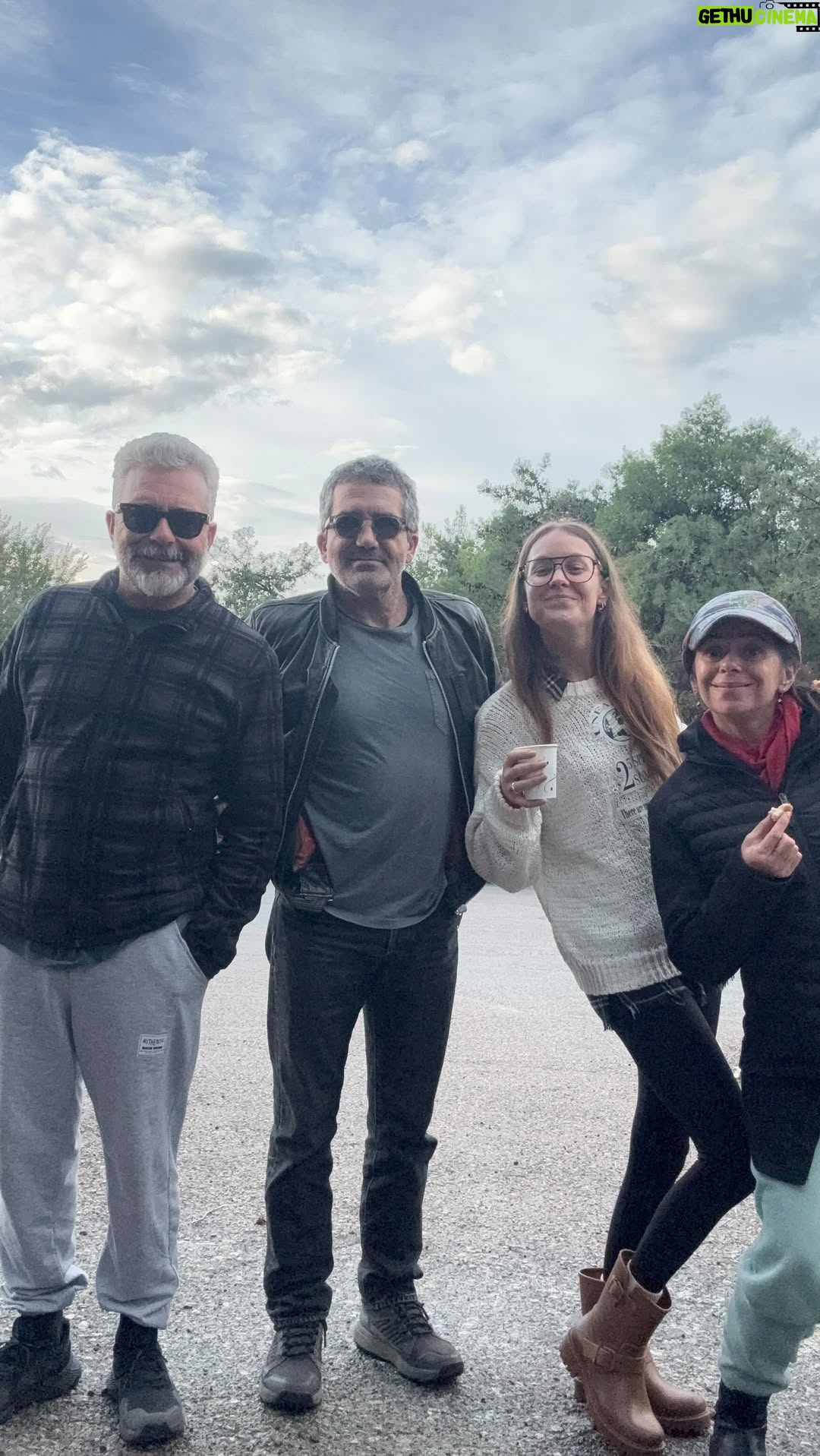 Şeyma Korkmaz - 1.9K Likes - 10 Kasım’da Atatürk’ün evinin açılacağını öğrenince hemen bir plan, hooop Selanik’teyiz👍🏼 Duygusal anlar yaşandı mı hem de çoook, sonra yedik içtik gezdik. Biraz macera, bol kahkaha, ama en güzel hali bu gezinin ; ATA’mızın doğduğu evdi. #10kasımatamızısaygısevgivehasretleanıyoruz