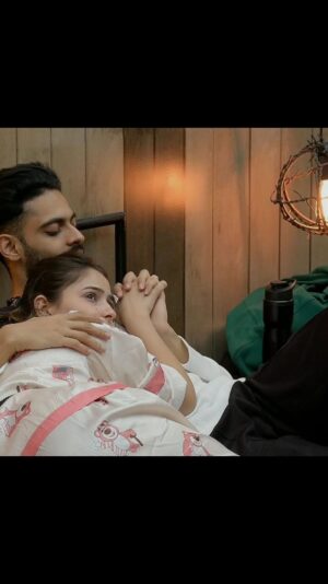 himanshi sharma Instagram - We know our bond — that’s enough❤️
.
.
.
#elvishyadav #jiyashankar #engaged2 #jiohotstar
.
Wildcard, Wildcardentry, Engaged, Realityshow, Love, Connection, Rajasthan, JioHotstar, Elvishyadav, Jiyashankar, IndianReality, Vaibhavarora