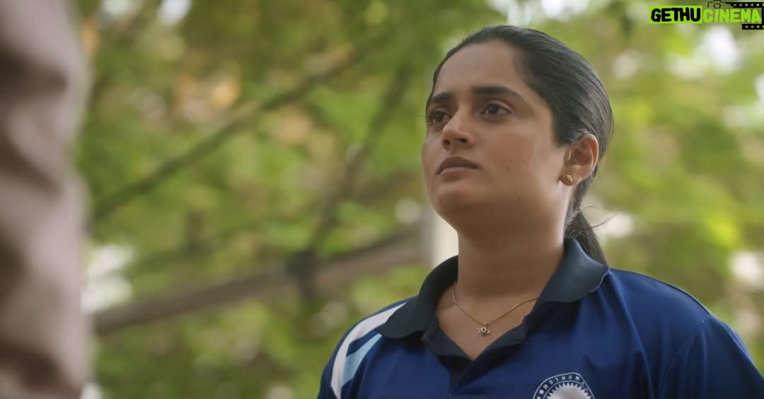 kavya amira - 1.1K Likes - The most irritating character in LBW 🤪🔥excited wats gonna happen? Just watch out the series new episodes on feed  #jiohotstartamil #jiohotstar