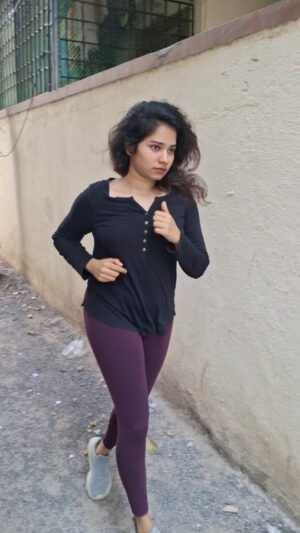 srimathi chimu Instagram - Ex thirumba varuvaara ? ✨️