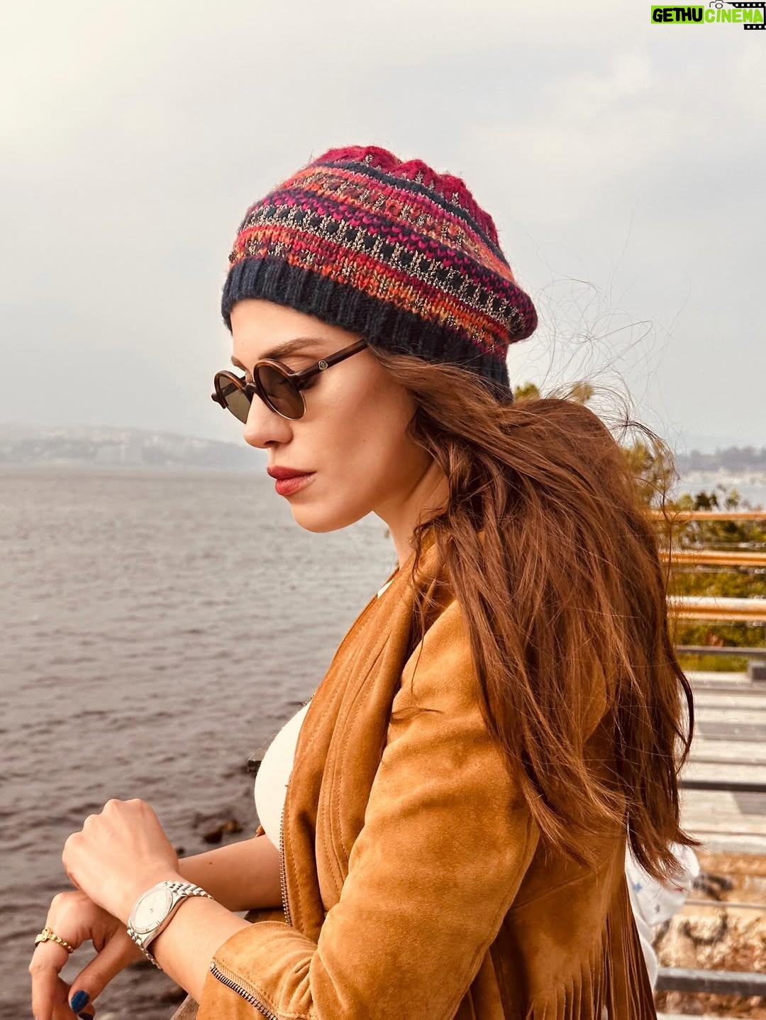Şükran Ovalı - 26.7K Likes - Mikser:) 🩵